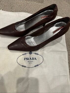 Prada Brown Pointed Leather Pumps
